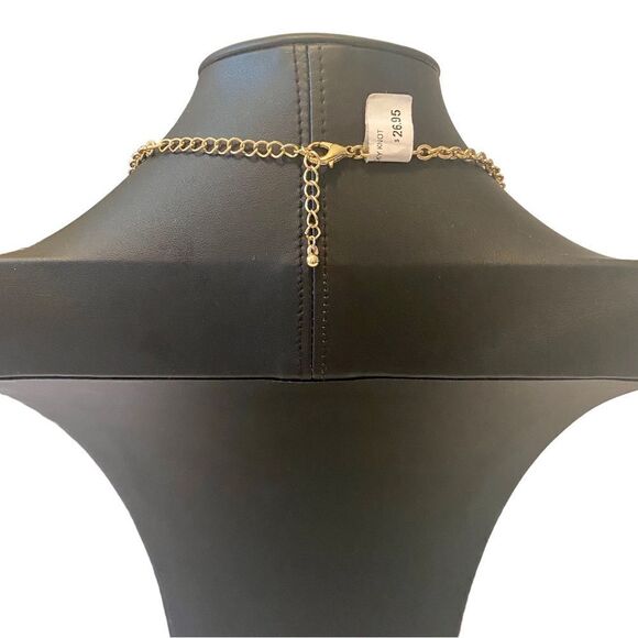 Lucky Knot 3 tiered Mint Green Collar Statement Necklace - Picture 5 of 5